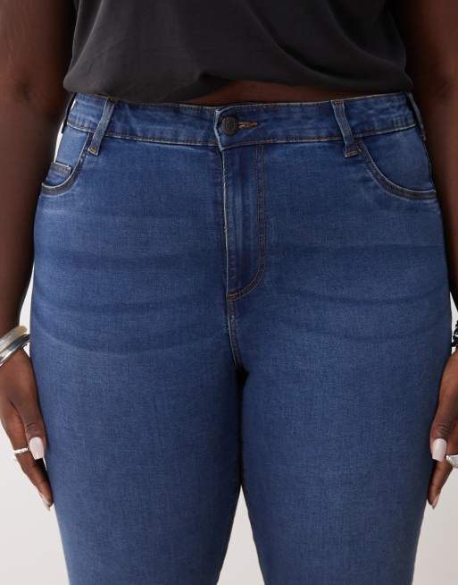 Noisy May Curve – Jeans in mittelblauer Waschung mit engem Schnitt und hohem Bund, 5 von 5
