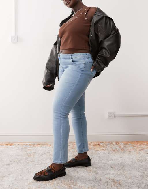 Noisy May Curve Jen Jeans blu lavaggio chiaro push up ASOS