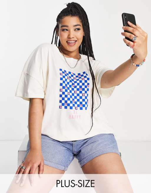 Noisy May Curve – Krämvit, kort t-shirt med schackrutigt tryck