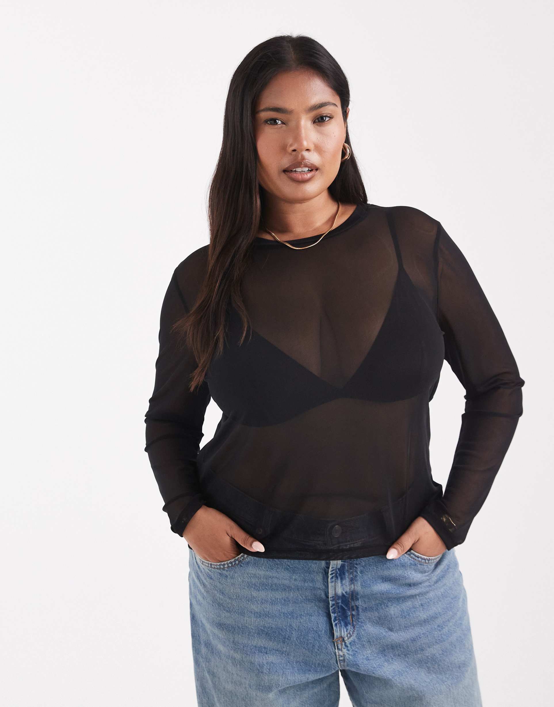 noisy may curve long sleeve mesh top in black