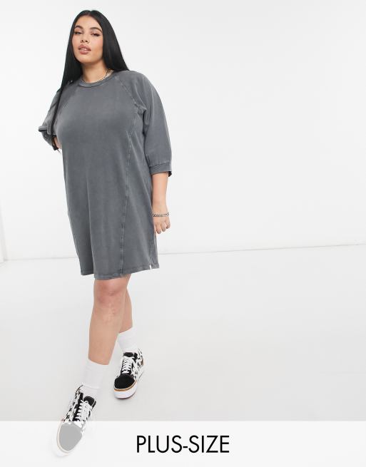 puff sleeve sweat dress