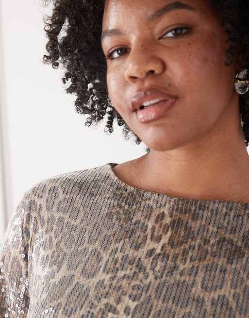 Noisy May Curve open back sequin mini dress in leopard, 4 of 4