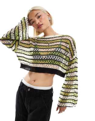 Curve open knit cropped sweater with wide sleeves in cream 
green-Black