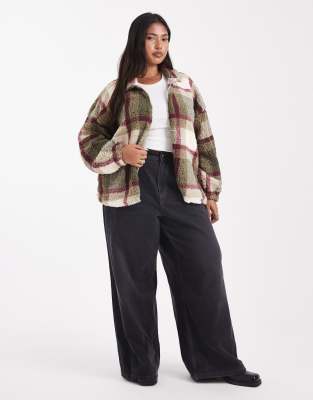 Noisy May Curve Oversized Plaid Fleece In Red