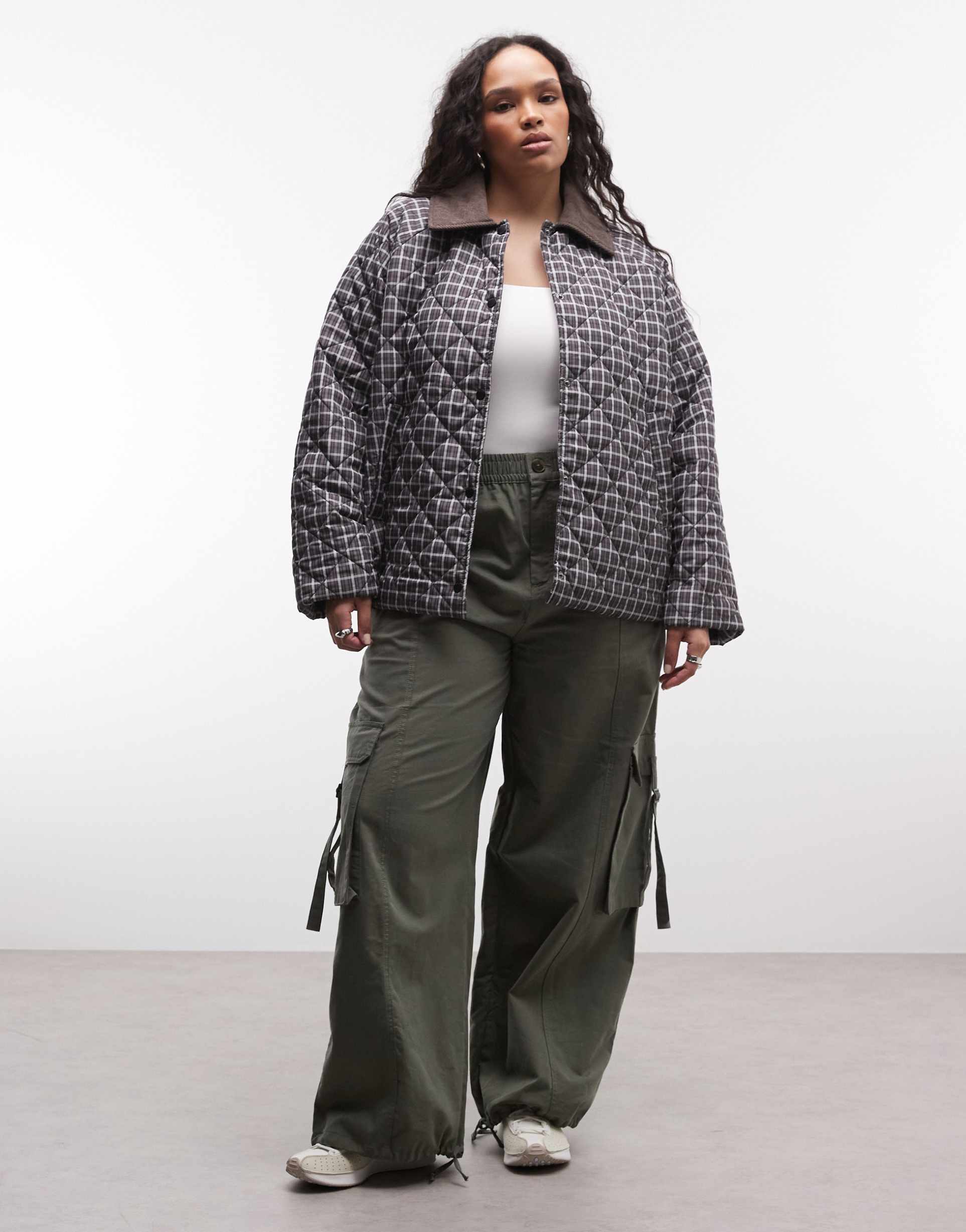 noisy may curve quilted plaid jacket in brown