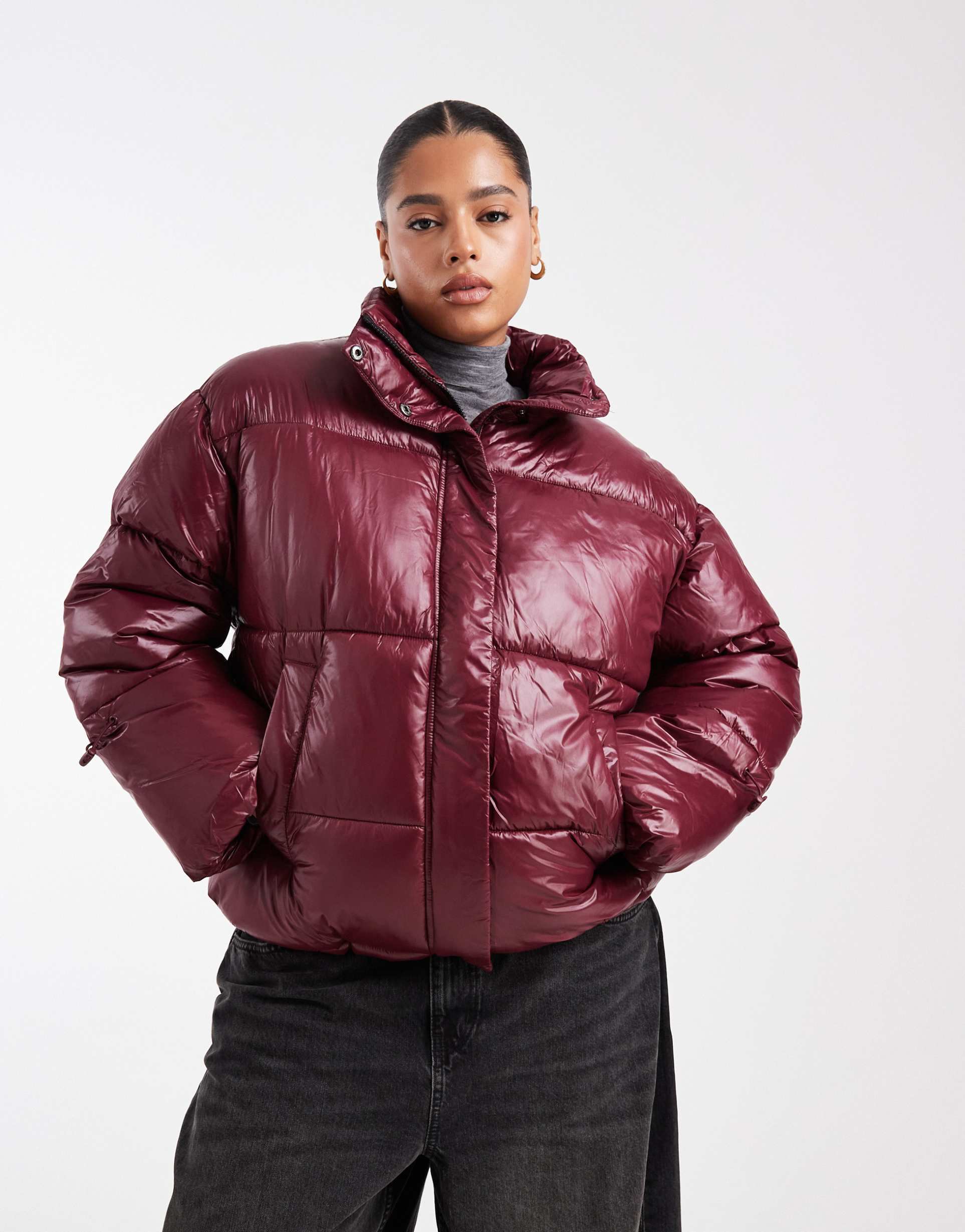 noisy may curve shiny puffer in burgundy