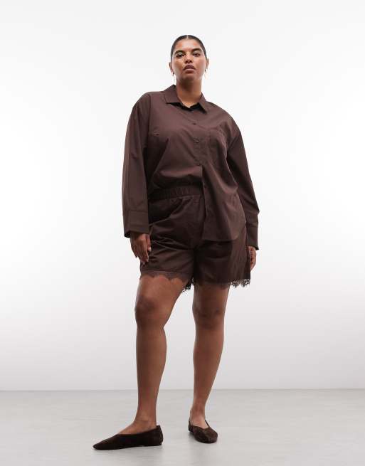 Noisy May Curve - Coordinato color cioccolato con camicia oversize e pantaloncini con fondo in pizzo, 2 di 4