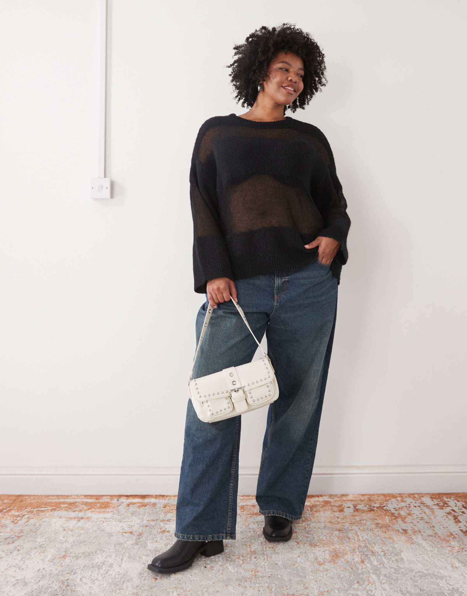 Вязаный свитер Noisy May Curve с напуском и прозрачной полоской черного цвета