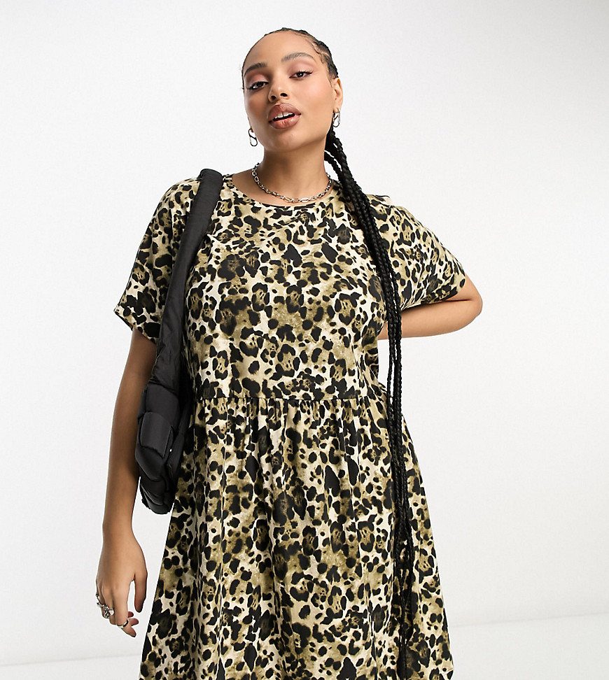 Noisy May Curve smock mini dress in leopard print-Multi