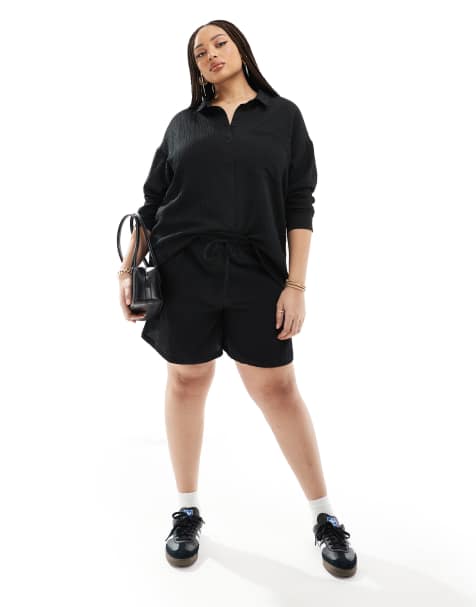 Noisy May Curve – Strukturierte Shorts in Schwarz mit hohem Bund, Kombiteil - view 1