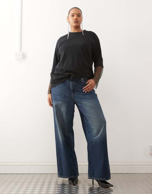 Noisy May Curve – Svart t-shirt i oversize med strassärmar, 4 av 4