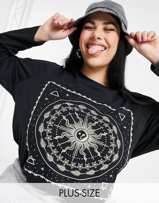 Noisy May Curve oversized t-shirt with cosmic motif in black