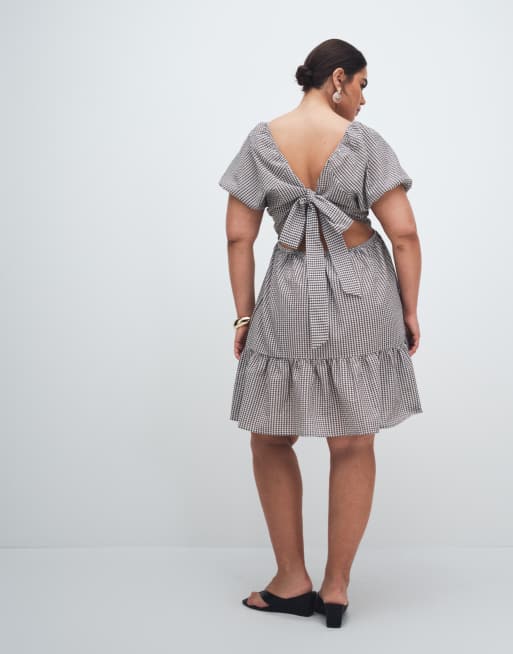 Noisy May Curve tiered seersucker mini dress with open tie back in chocolate gingham, 4 of 11