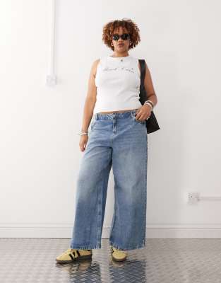 Noisy May Curve - Weite Jeans in hellblauer Waschung