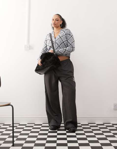 Noisy May Curve wide leg trouser with side stripe in charcoal - view 1