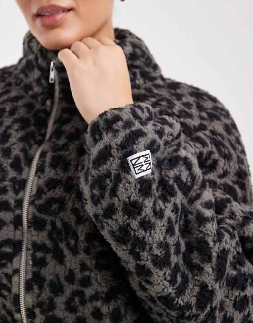 Noisy May Curve zip through fleece in grey leopard, 3 of 4