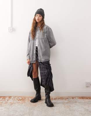 Noisy May Denim Shacket In Gray