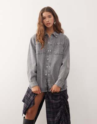 Noisy May Denim Shacket In Gray