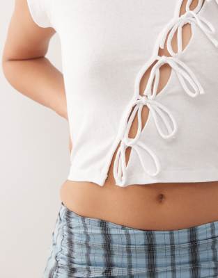 Noisy May Diagonal Tie Front T-shirt In White