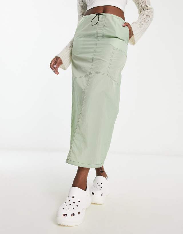 Noisy May - drawstring toggle maxi parachute skirt in green