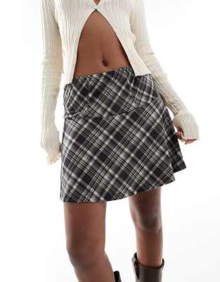 elasticated mini skirt in black check