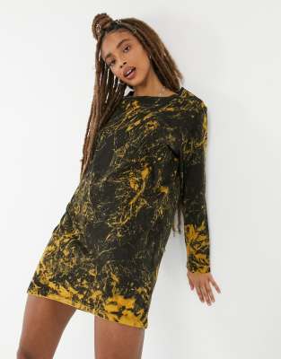 Noisy May exclusive oversized T-shirt dress in black acid wash | ASOS