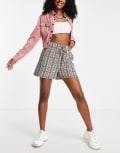 [Noisy May] Noisy May Exclusive runner shorts in grey check-Multi XS Grey check