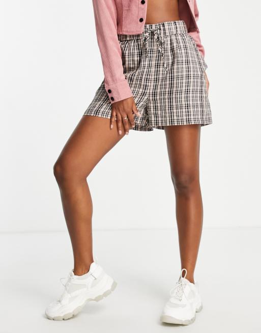 Noisy May Exclusive runner shorts in grey check , 4 of 4