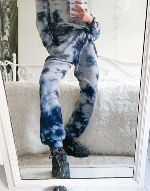 Noisy May - Exclusives - Joggingbroek met tie-dye in blauw en wit, co-ord set, 3 van 4