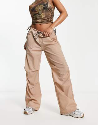 Noisy May - Fallschirmhose in Beige-Neutral