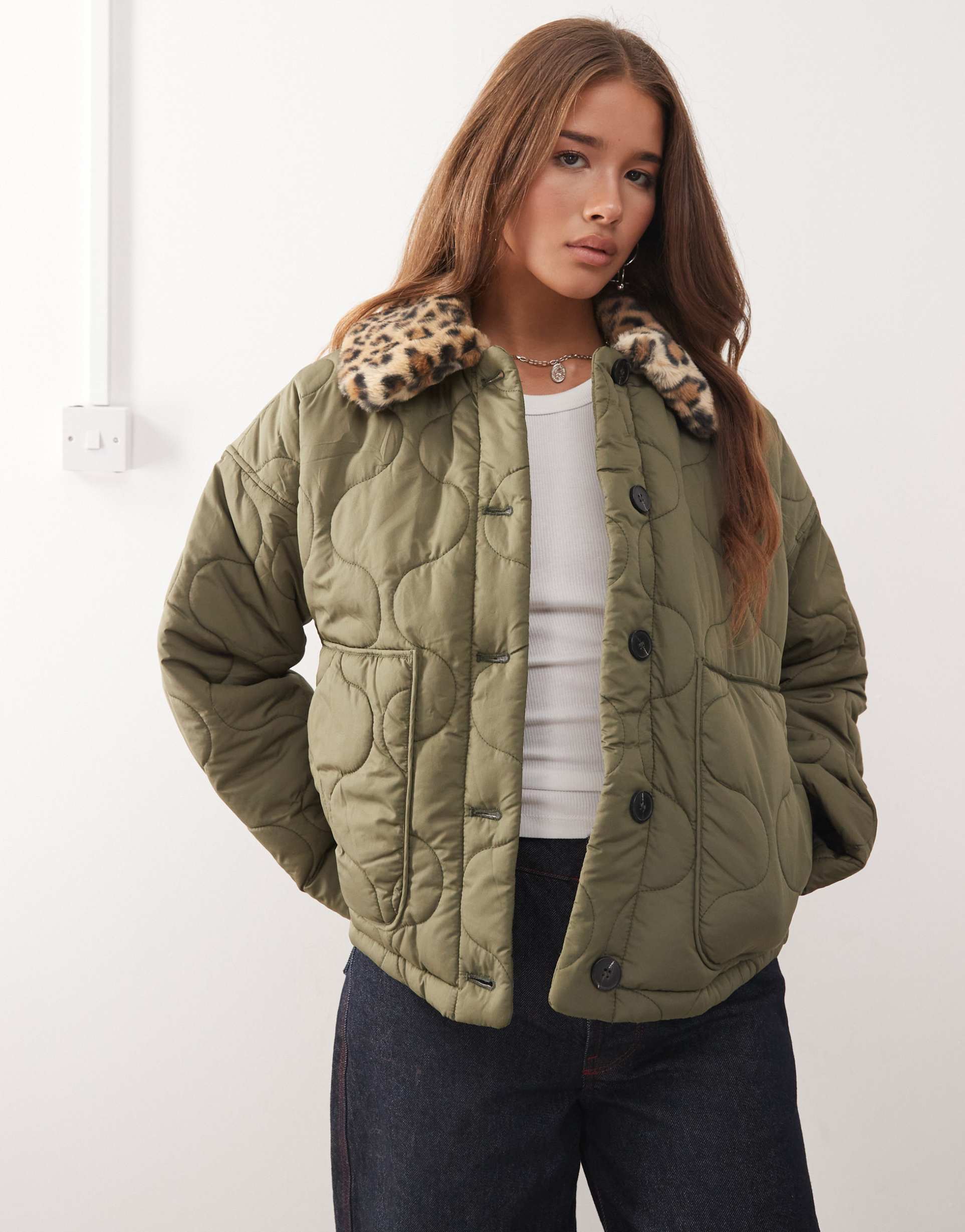 noisy may faux fur leopard collar detail quilted coat in khaki