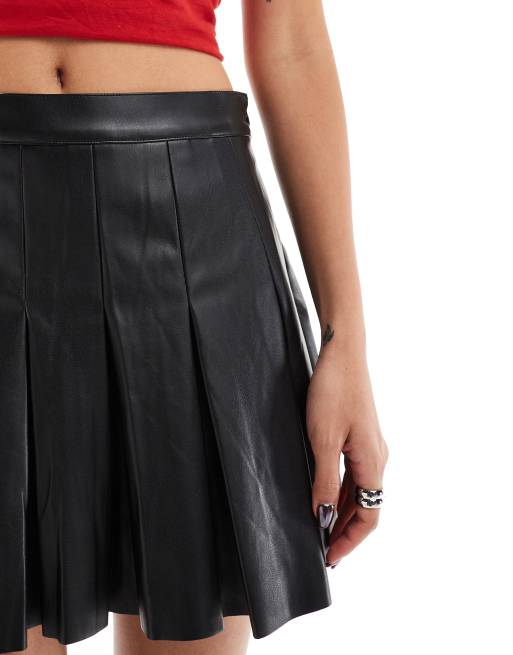 Noisy May faux leather pleated mini skirt in black , 5 of 5