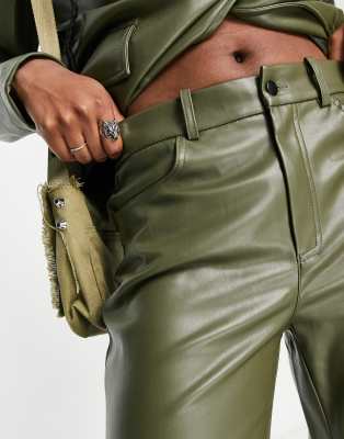 yellow cargo pants mens