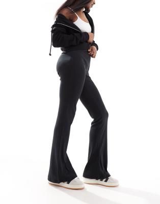 flare ribbed pants in black
