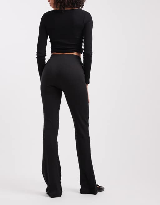 Noisy May - Geribbelde flare-broek in zwart, 4 van 5