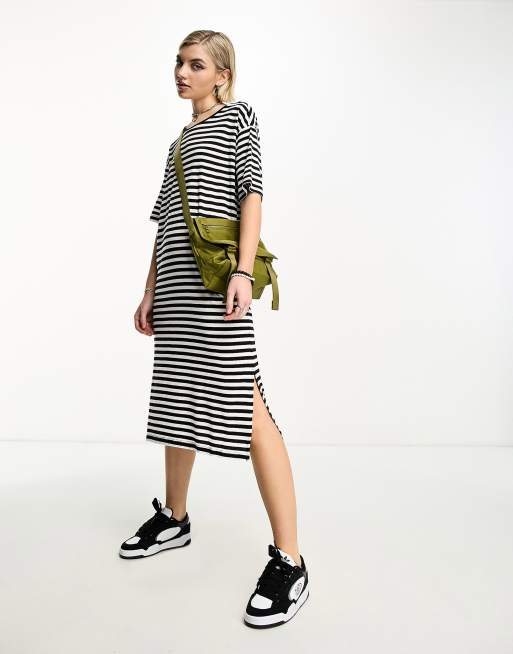 Noisy May - Gestreepte midi T-shirtjurk met split in zwart en wit, 4 van 4