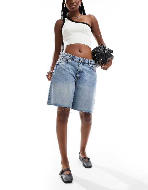 Noisy May high waist loose denim shorts in light blue wash, 3 of 5