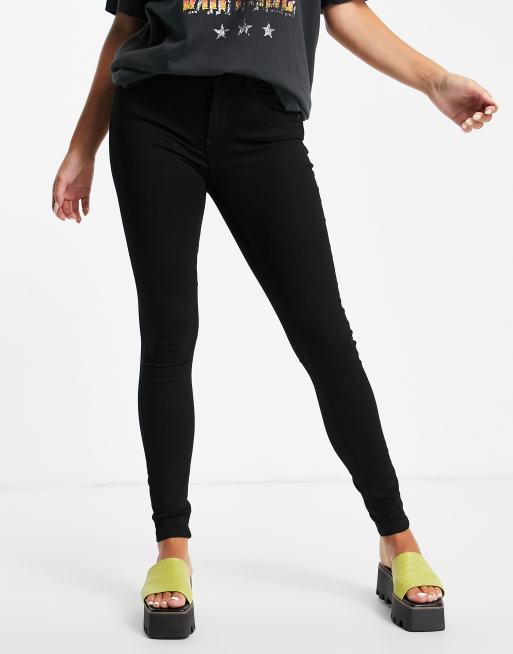 Noisy May high waisted body shaping jean in black, 4 of 4