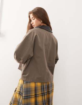 Noisy May Jacket With Cuff And Collar Detailing In Gray