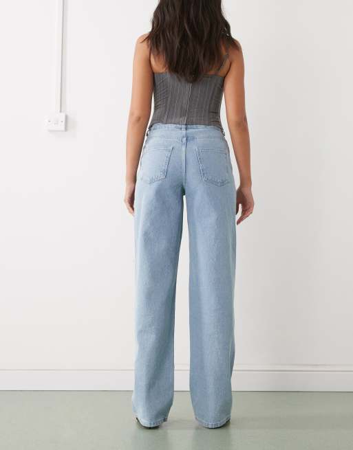 Noisy May Jannel rhinestone high waist loose fit jeans in light blue, 3 of 5