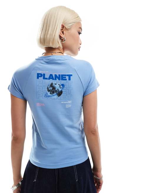 Noisy May – Jasnoniebieski T-shirt z nadrukiem z napisem Planet