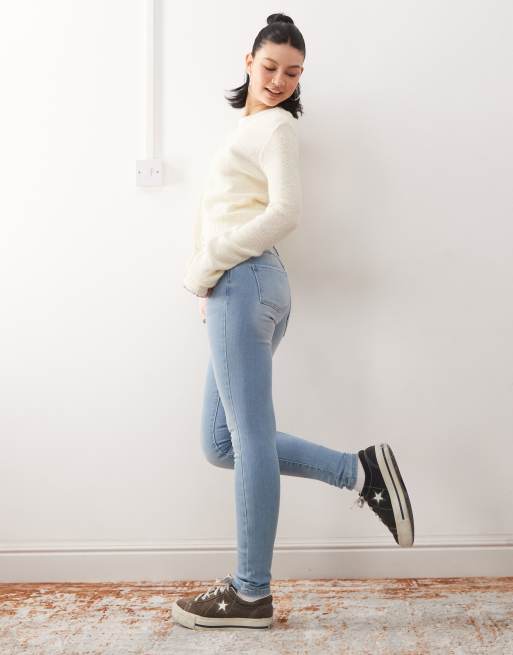 Noisy May - Jen - Push-up jeans in lichtblauwe wassing, 2 van 5