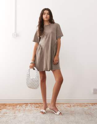 jersey drop hem mini dress in washed beige-Neutral