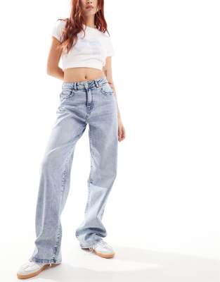 Noisy May - Josie - Weite Jeans in heller Waschung mit hohem Bund-Blau