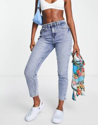 Noisy May Katy high waisted slim leg Mom jeans in light blue - ASOS Price Checker