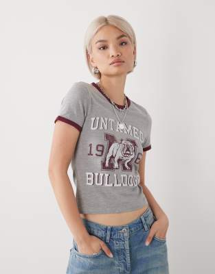 Noisy May - Knapp geschnittenes T-Shirt in Hellgrau mit College-„Bulldog"-Print