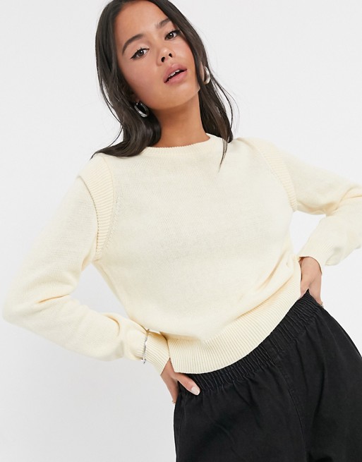 Noisy May knitted jumper with shoulder detail in cream