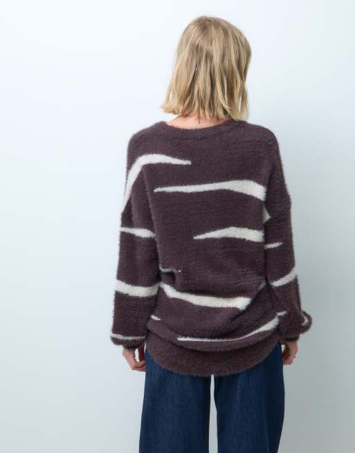 Noisy May knitted oversized sweater in brown abstract print, 3 of 4