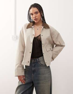 Noisy May - Leichte Barn-Jacket in Steinbeige mit Kontrastkragen-Neutral