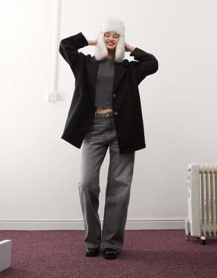 Noisy May - Lockere Blazer-Jacke in Schwarz mit Oversize-Schnitt-Braun